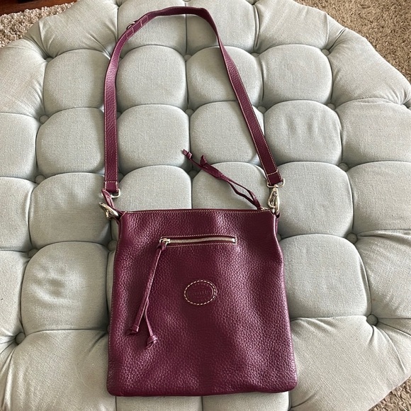 Roots Stella Flat Tribe Leather Crossbody Bag - Picture 1 of 16